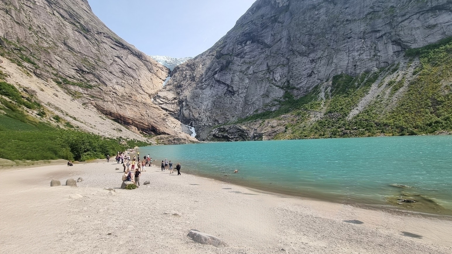 Briksdalsbreen